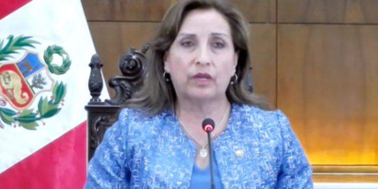 Ante el auge de la violencia Perú adelanta elecciones