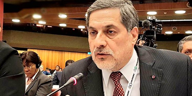 Congresista peruano pide ultimátum e intervención contra Bolivia
