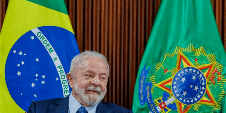Piratas informáticos atacan la web del partido político de Lula