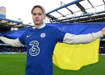 Equipo de fútbol Chelsea donará a Ucrania $25 millones
