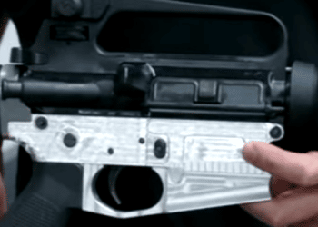 EEUU: Nueve estados prohiben la venta o posesión de armas de asalto