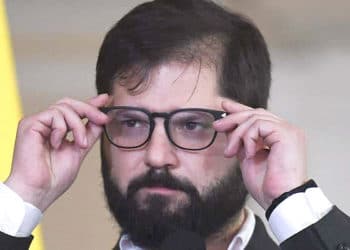 Gabriel Boric se encuentra en su nivel más bajo de popularidad, tras un año en el poder, en Chile.