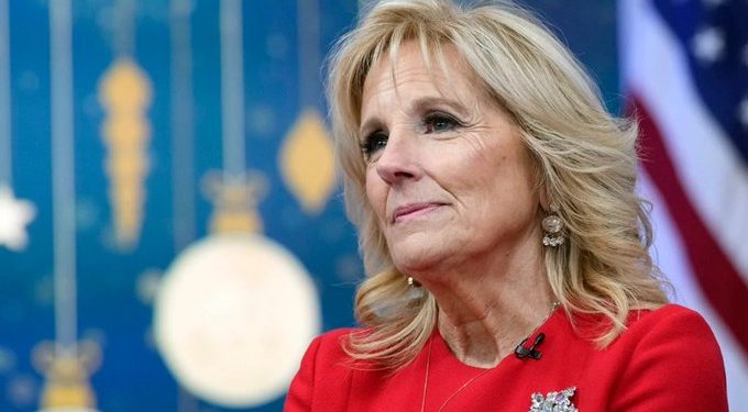 Es la segunda vez que la Primera Dama, Jill Biden, será intervenida.