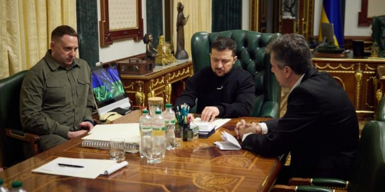 Cohen comprometido con dar mayor apoyo a Ucrania