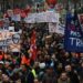 París paralizada por protestas contra reforma de pensiones