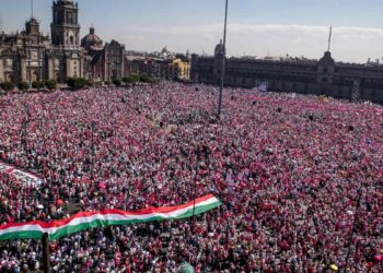 Protestan en México en contra de la reforma electoral de AMLO