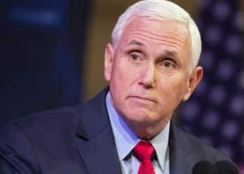 Fiscal que investiga el asalto al Capitolio cita a Mike Pence