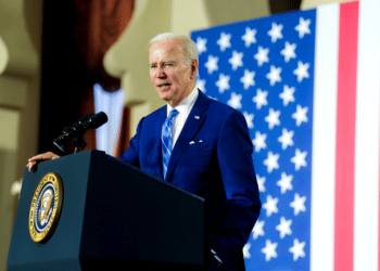 Biden busca apoyo para sus programas sociales en el estado más indicado: Florida
