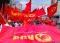 Representantes del tradicional Partido Comunista de Venezuela, en una marcha conmemorativa de la independencia.