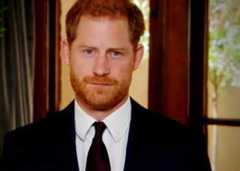 Prince Harry denunció que la familia real lo espiaba telefónicamente