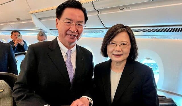 Primera ministra de Taiwán viaja a EEUU para considerar situación con China