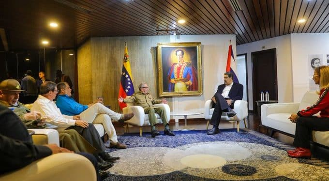 Desfile de dictadores y radicales de izquierda en 10mo aniversario de muerte de Hugo Chávez