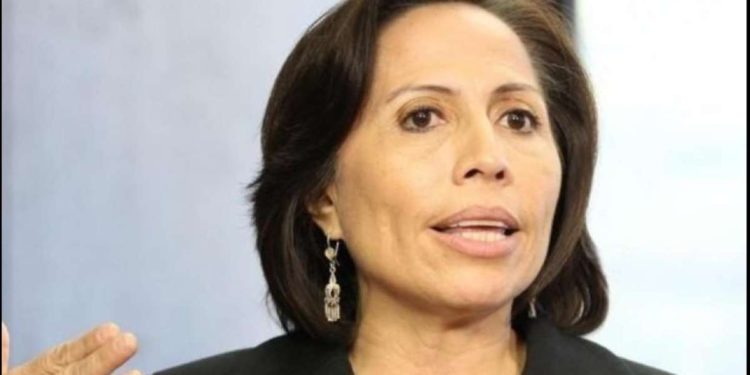 ¿Quién es María Duarte?… la exministra corrupta de Correa que protege Maduro en Venezuela