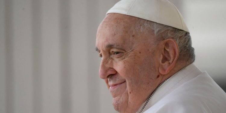 Francisco: Por mis 10 años como Papa…¡regálenme la paz!