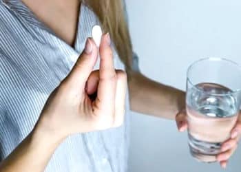 El uso de la píldora abortiva está autorizado por la FDA. Pero esto podría cambiar.