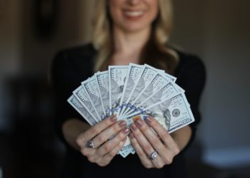 ¿El dinero compra la felicidad? Un estudio nos da la respuesta
