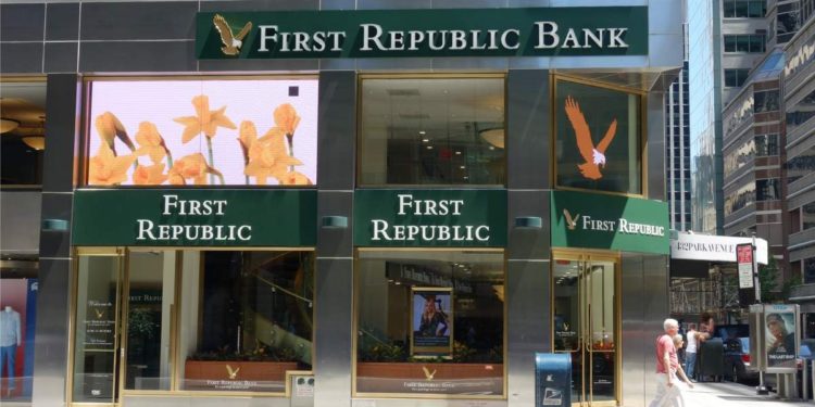 Banca aplica el pragmatismo y salva al First Republic Bank