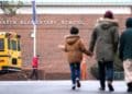 Maestra baleada por niño de 6 años interpone demanda por $40 millones