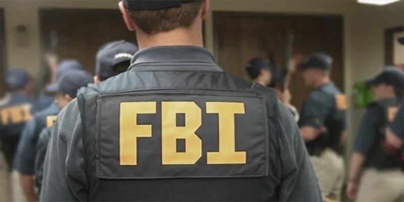 El allanamiento de la propiedad rusa, por parte de la FBI, ha empeorado las delicadas relaciones entre Moscú y Washington.