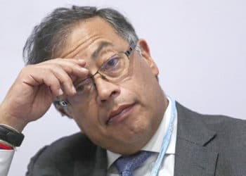 Colombia: aprobación de Gustavo Petro sigue cayendo estrepitosamente