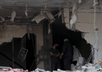 Israel continúa sus ataques con bombas en la Franja de Gaza