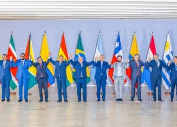 Cumbre de presidentes sudamericanos acuerda nueva hoja de ruta para la integración…pero sin plazos