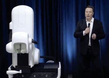 Neuralink de Musk anuncia que obtuvo la aprobación de la FDA para ensayos en humanos