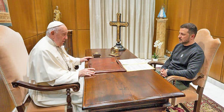Volodímir Zelenski y el Papa Francisco estuvieron reunidos a puertas cerradas, luego de que Zelenski se reuniera primero con autoridades italianas.