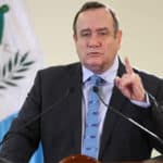 En Guatemala, su presidente, Alejandro Giammattei, persigue y encarcela a jueces, periodistas y críticos.