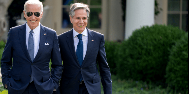 Biden satisfecho con «progresos» logrados por Blinken en su viaje a China