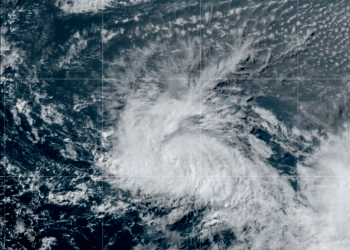 NHC: Tormenta Bret se dirige al Caribe