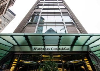 JP Morgan Chase pagará $1,2 billones a mujeres abusadas por Jeffrey Epstein