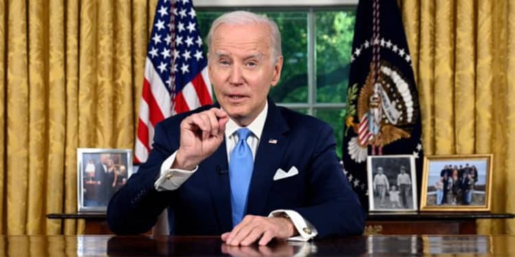 El presidente Joe Biden firmaría hoy la Ley de Responsabilidad Fiscal, con varias concesiones hechas, para complacer a los republicanos.