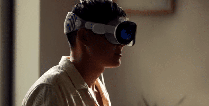 Expertos consideran que los lentes Apple Vision Pro aíslan a sus usuarios