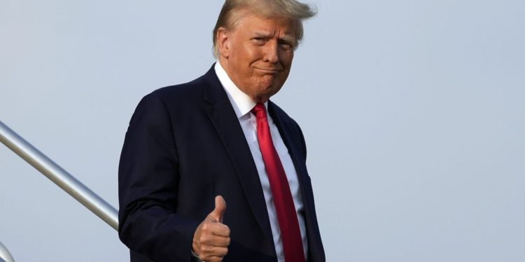 Trump es fichado en cárcel de Georgia por supuesto intento de revertir las elecciones