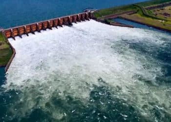 Aumenta la tensión: Paraguay desconecta a Argentina de la central hidroeléctrica de Yacyretá