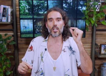 Acusaciones por delito sexual contra Russel Brand: ¿Realidad o montaje?