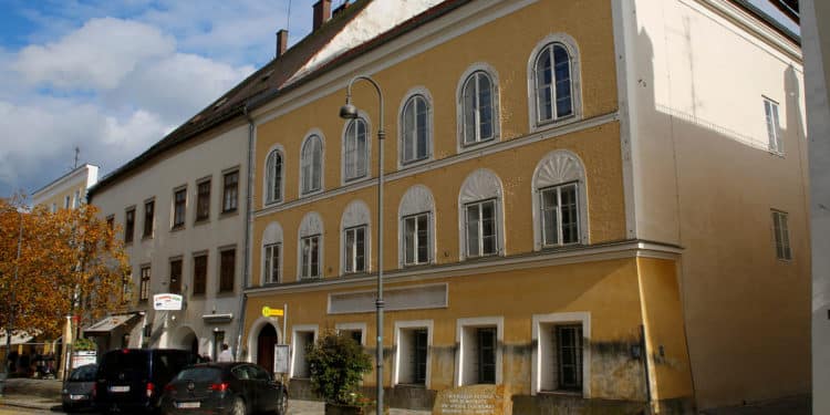 Austria transforma la casa natal de Hitler en una comisaría para mantener alejados a los neonazis