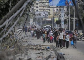 Ante advertencia de desalojo de Israel en Gaza, Egipto cierra sus puertas