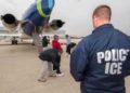 Venezuela recibe el primer avión con migrantes deportados desde Estados Unidos