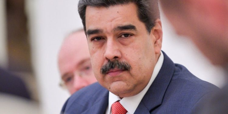 Biden aliviará las sanciones petroleras al régimen de Maduro por unas «elecciones presidenciales libres»