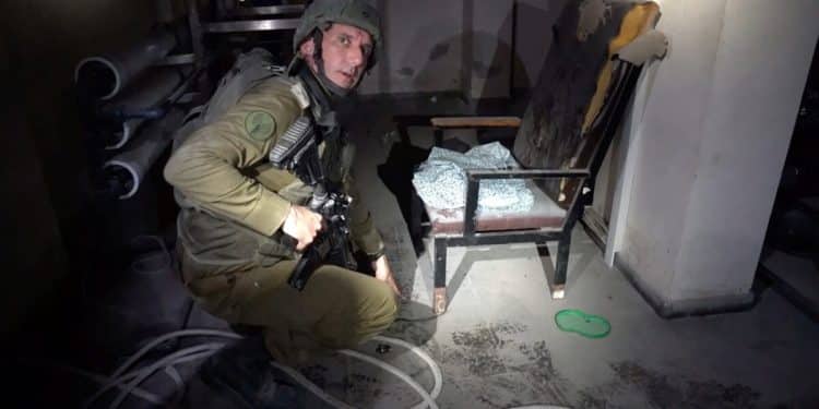Ejército de Israel ejecuta una ‘operación selectiva’ en hospital de Gaza: Esto es lo que se sabe