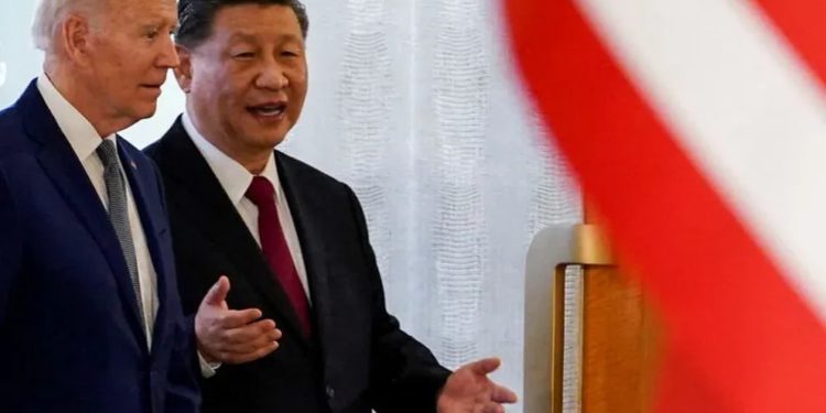 Biden oculta la agenda con Xi Jinping bajo llave mientras limpia las calles de homeless