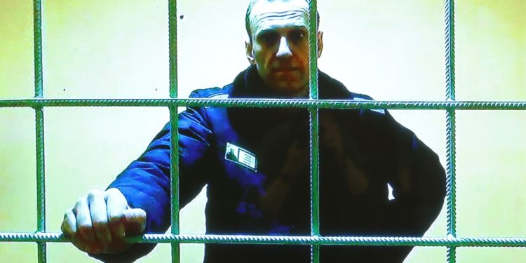 Desapareció opositor ruso encarcelado Alexei Navalny: fue trasladado y se desconoce su paradero