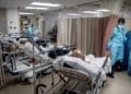 Aumento hospitalizaciones por Covid-19 enciende la alerta en EE.UU: Exigen regresar a las mascarillas