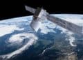 Estados Unidos podría usar satélites de Elon Musk para mejorar sus comunicaciones en el Ártico