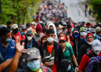 Caravana de migrantes se prepara para partir hacia EE.UU en víspera de navidad