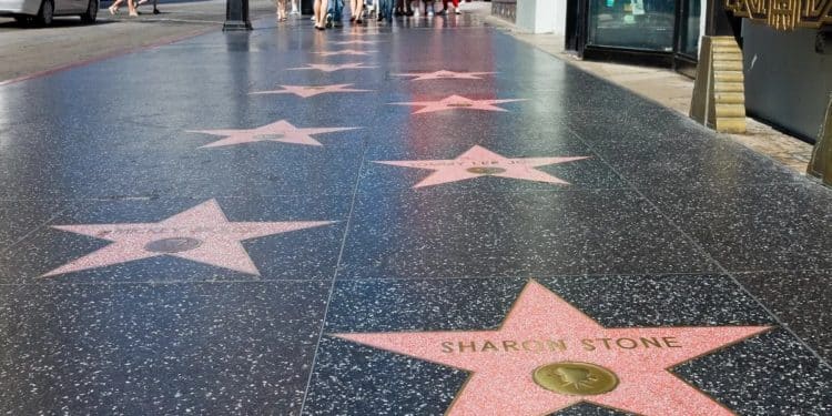 Anarquía demócrata en California: Homeless son captados teniendo relaciones sexuales en plena vía pública