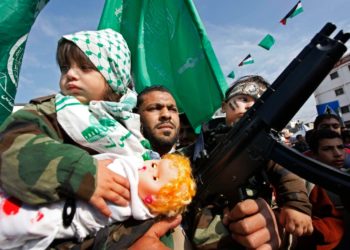 ¿Qué hace el terrorismo de Hamás con los niños en la guerra? Un comandante hizo revelaciones atroces