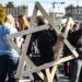 Jóvenes estadounidenses opinan que Israel debería desaparecer y entregarse a Hamás, según una nueva encuesta